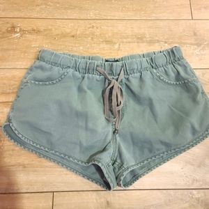 Army green drawstring shorts
